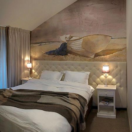 Zentrum Hotel Chisinau Ngoại thất bức ảnh