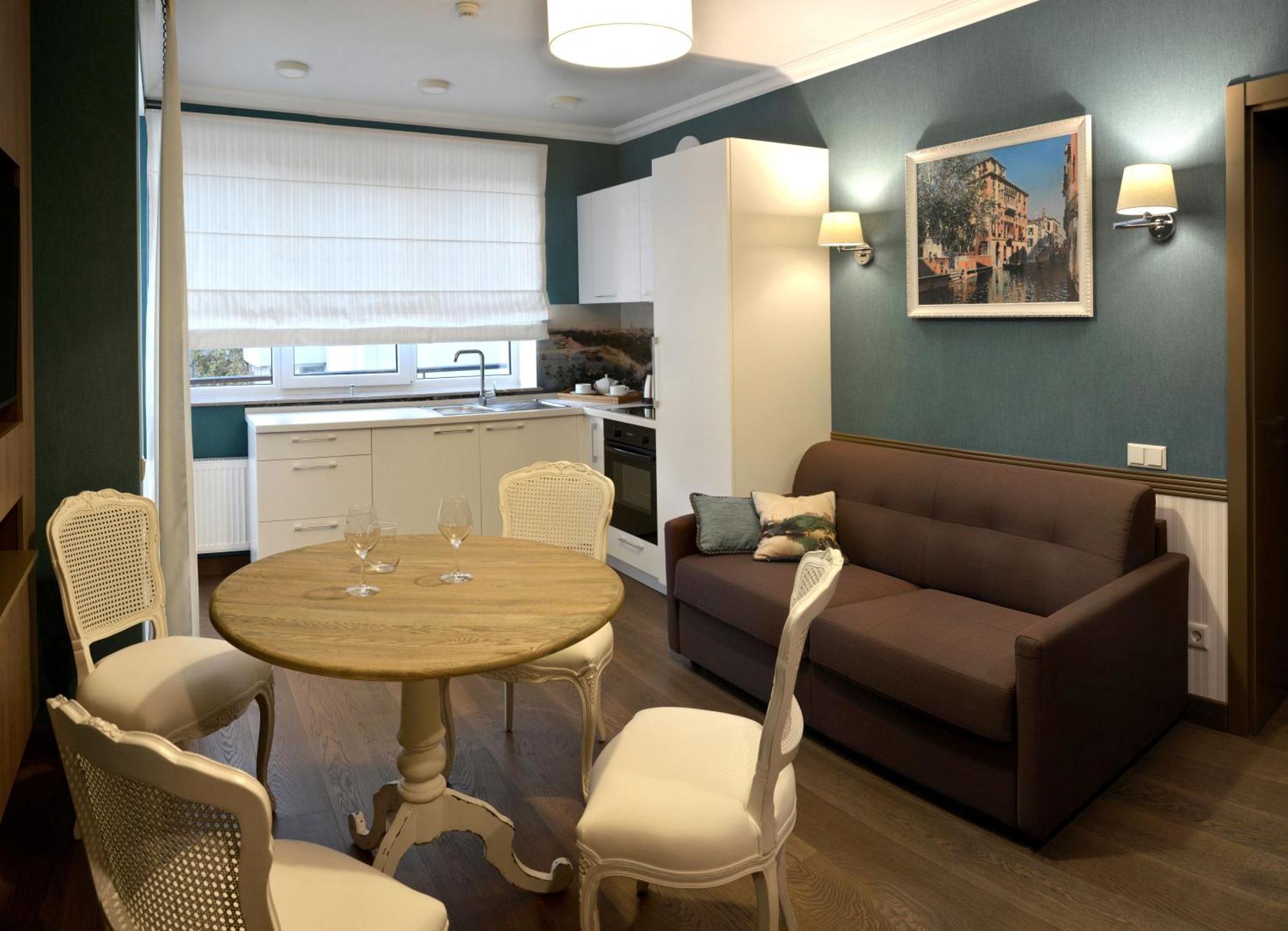 Zentrum Hotel Chisinau Ngoại thất bức ảnh