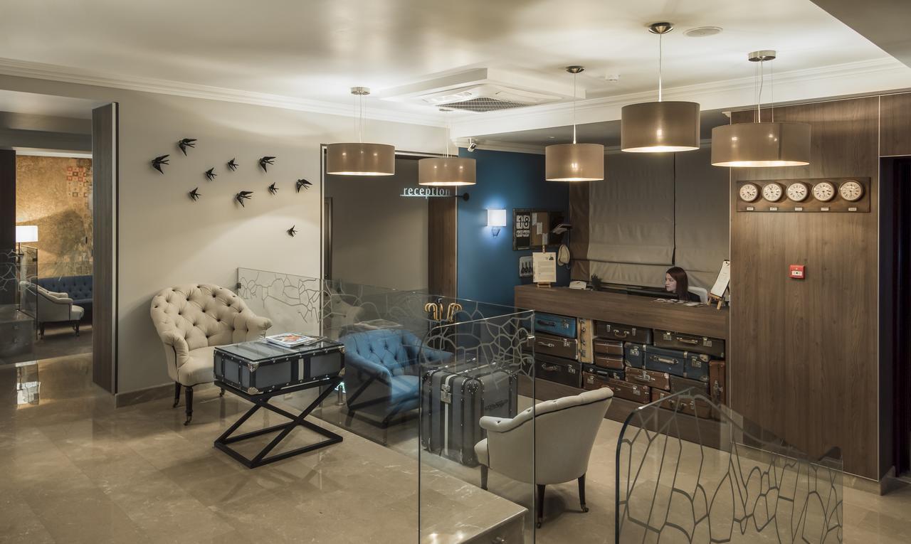Zentrum Hotel Chisinau Ngoại thất bức ảnh