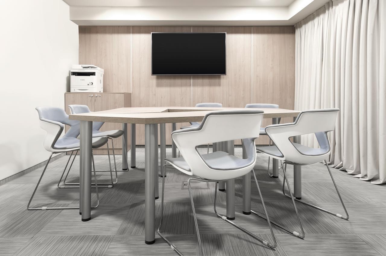 Zentrum Hotel Chisinau Ngoại thất bức ảnh